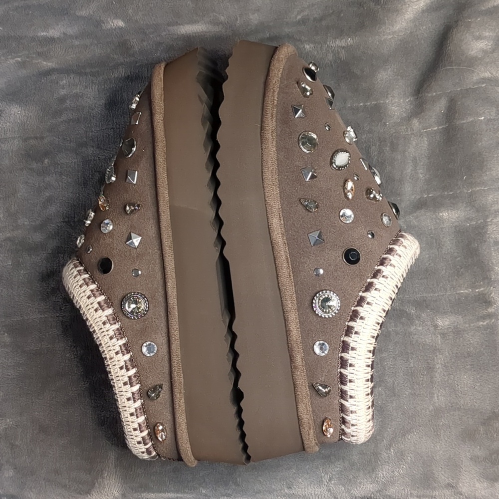 Steve Madden Tan Embellished Mules - Picture 10 of 16